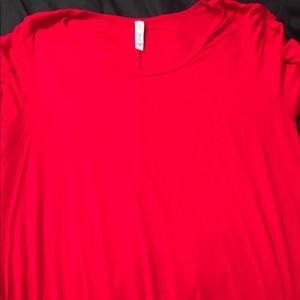 Large Red LuLaRoe Perfect T